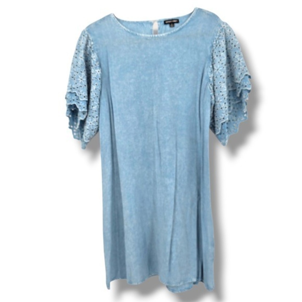 STYLE ENVY Denim Wash Dress Embroidered Eyelet Flutter Sleeve Light Blue‎ Size L